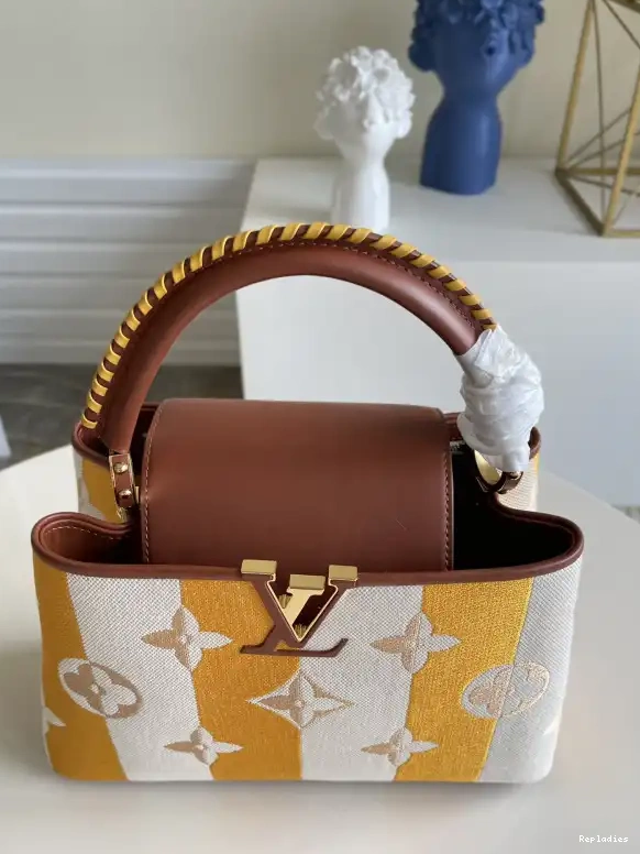 Repzbay VUITTON CAPUCINES LOUIS MM 0605